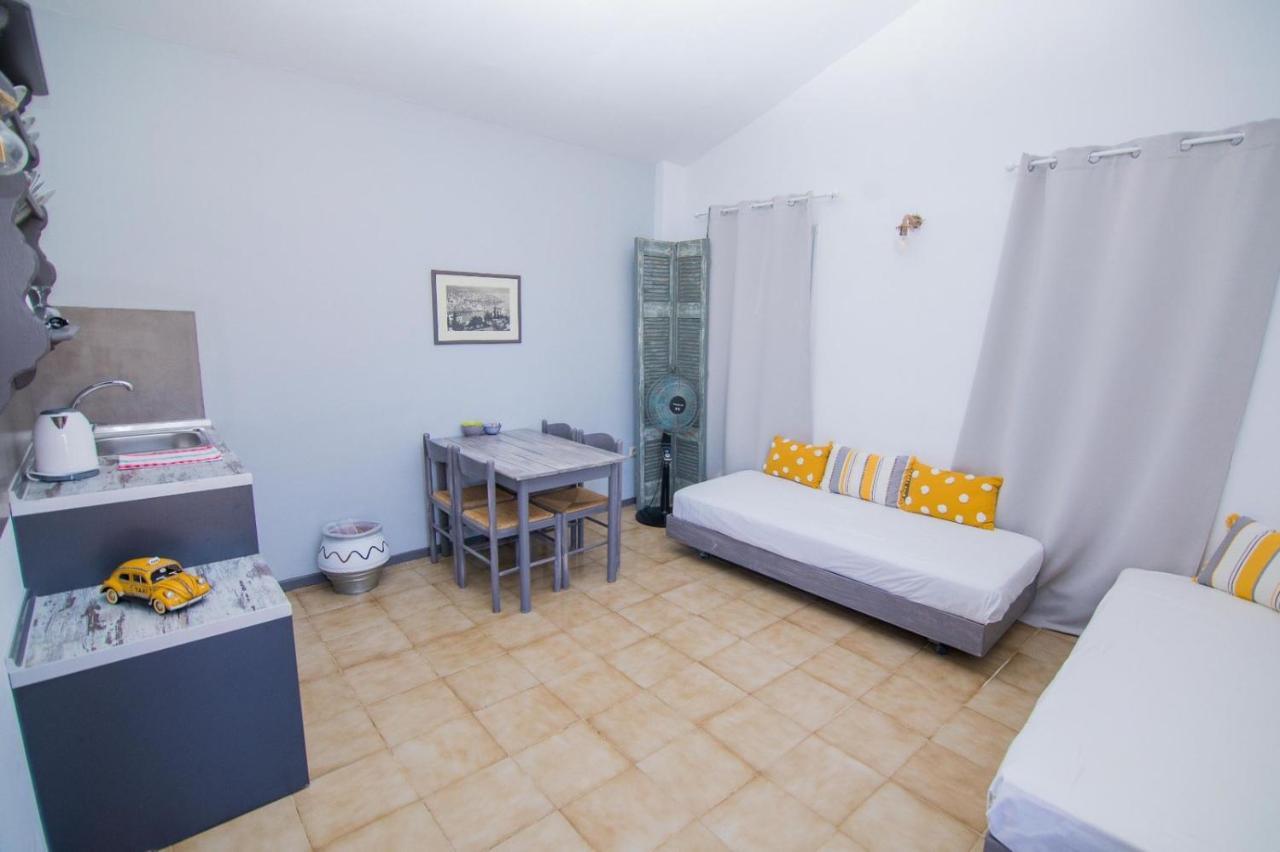 Niriides Hotel Apartments Sými Eksteriør bilde